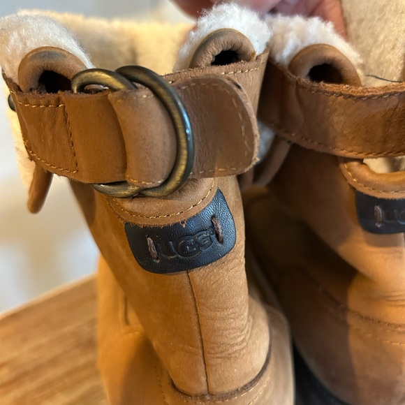 UGG Aldon boot - Picture 5 of 12